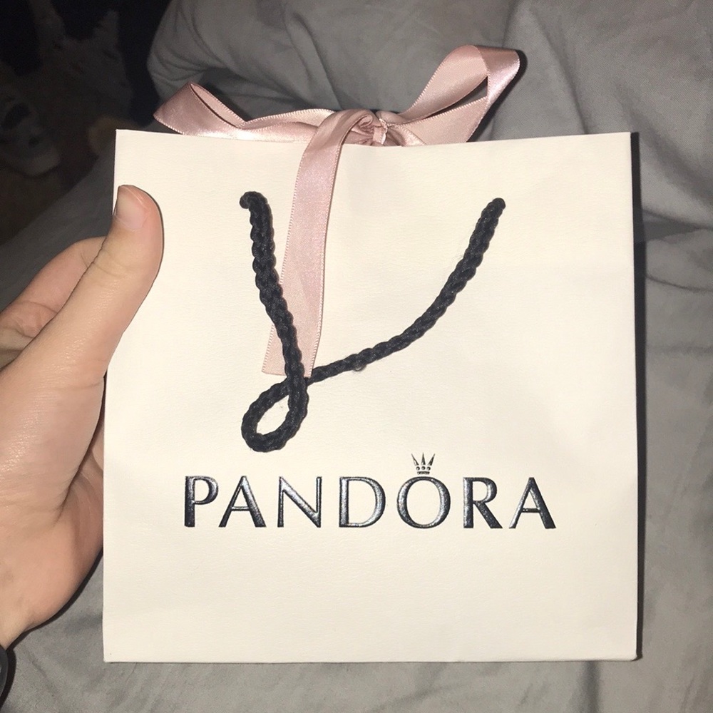 Pandora Ring